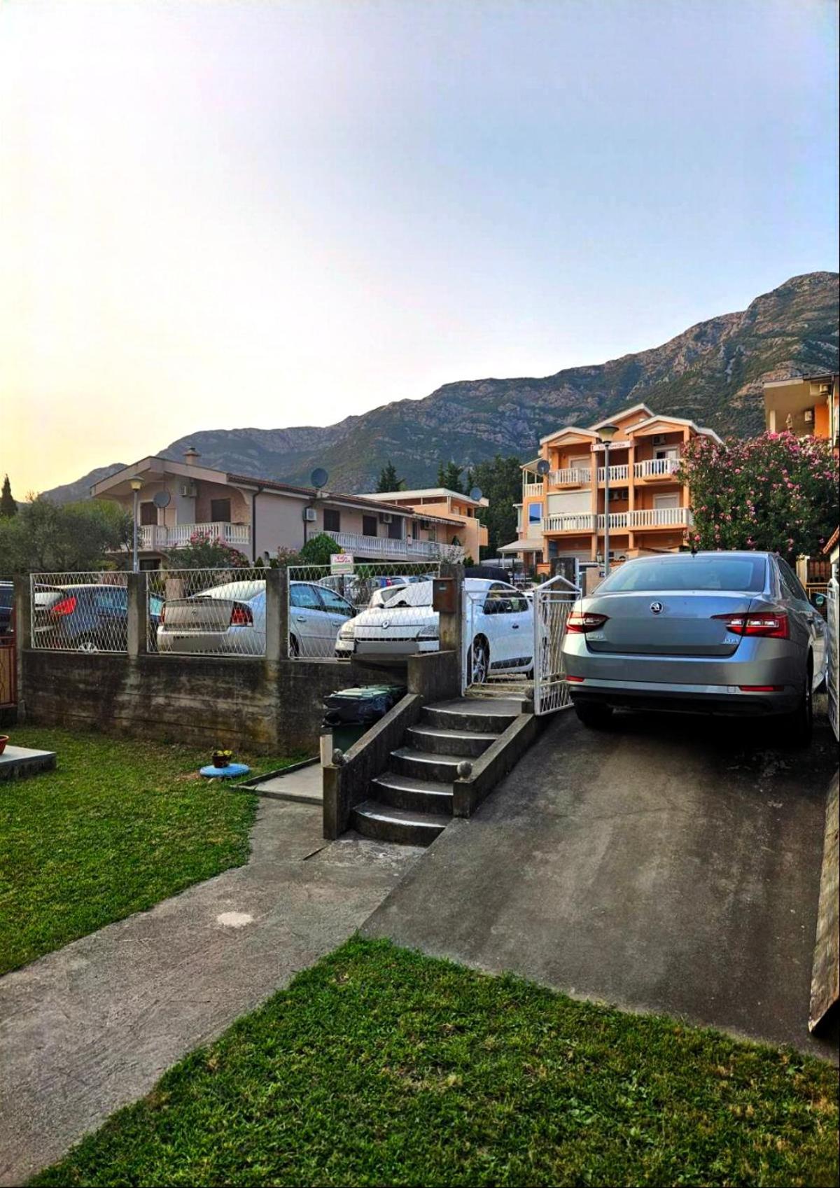 Apartments Skala Sutomore Exterior photo